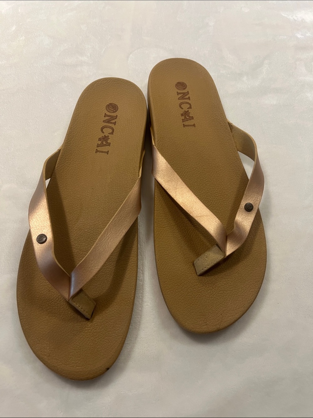 Metallic Bronze Women’s Thong Sandals